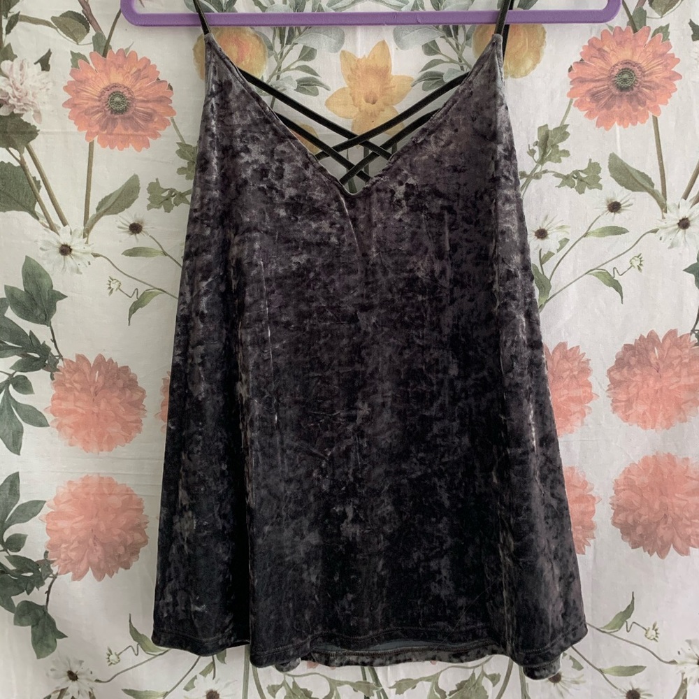 Green velvety top